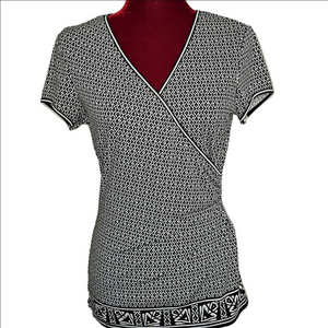 Max Studio Black & White Patterned Top Size Small